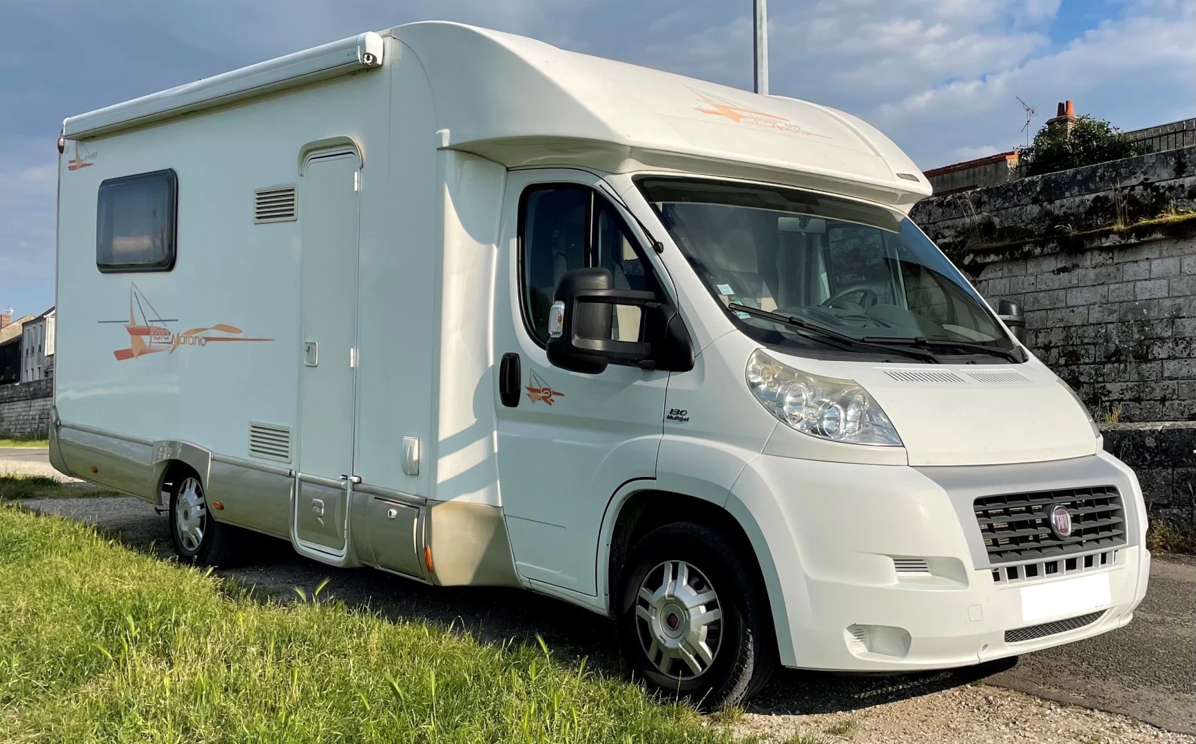 Location Camping-Car PROFILE BIARRITZ