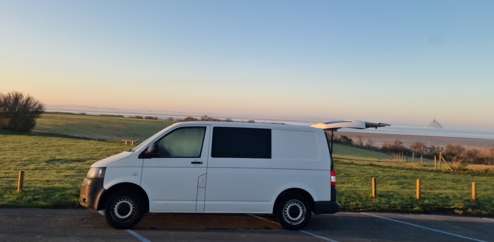 Location Camping-Car VAN ANNECY