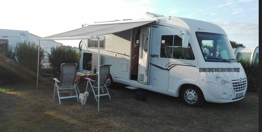 Location Camping-Car  Intégral Bordeaux