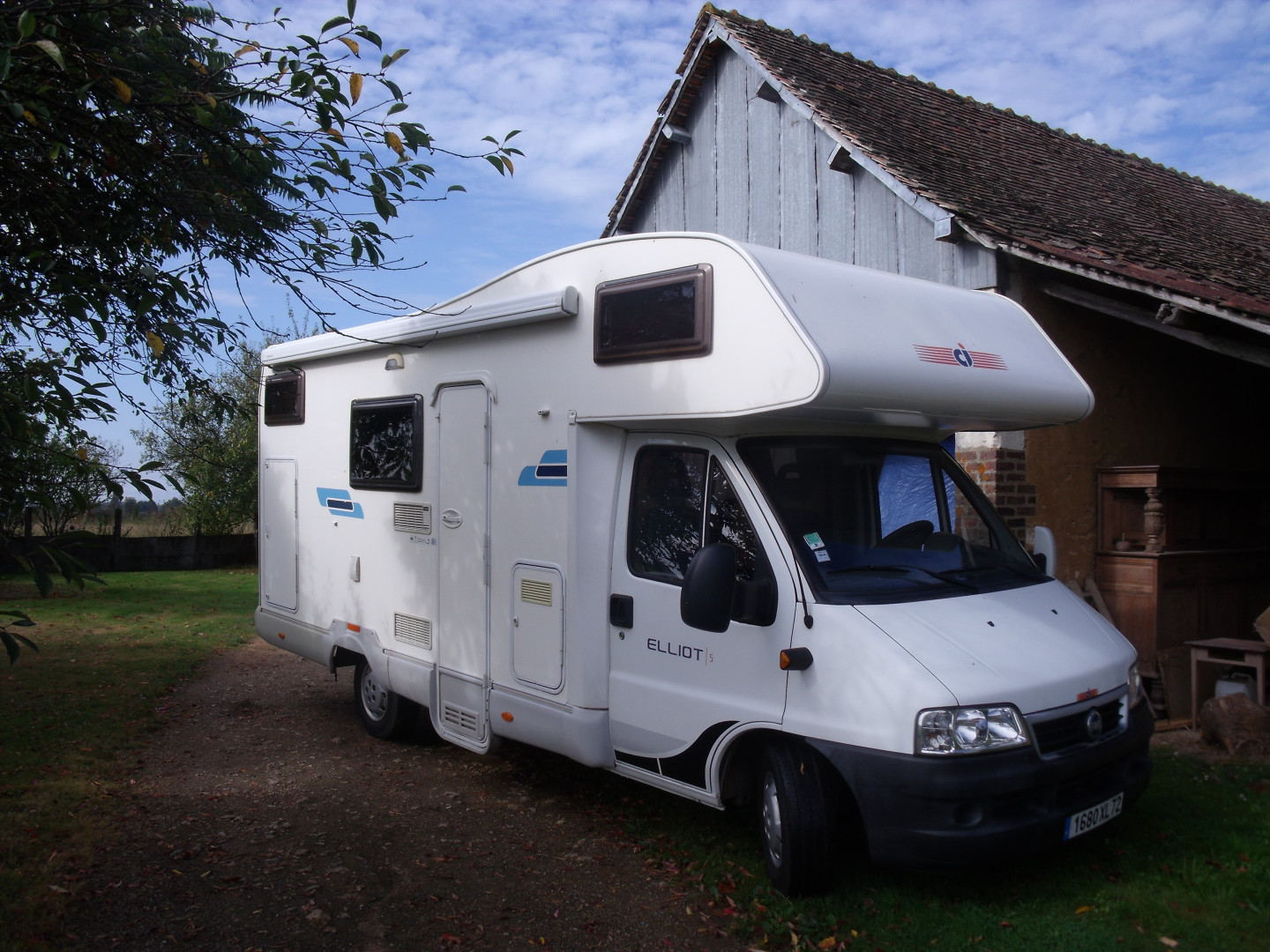 Location Camping-Car CAPUCINE  La Rochelle