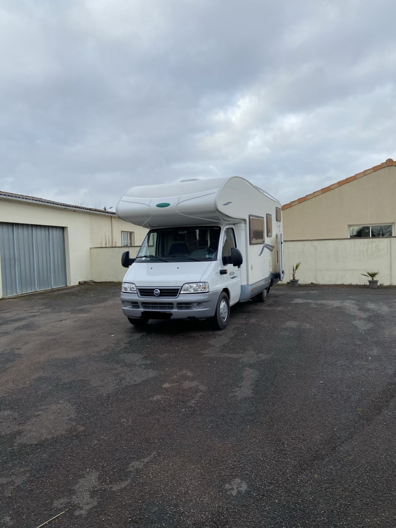 Location Camping-Car CAPUCINE BASTIA
