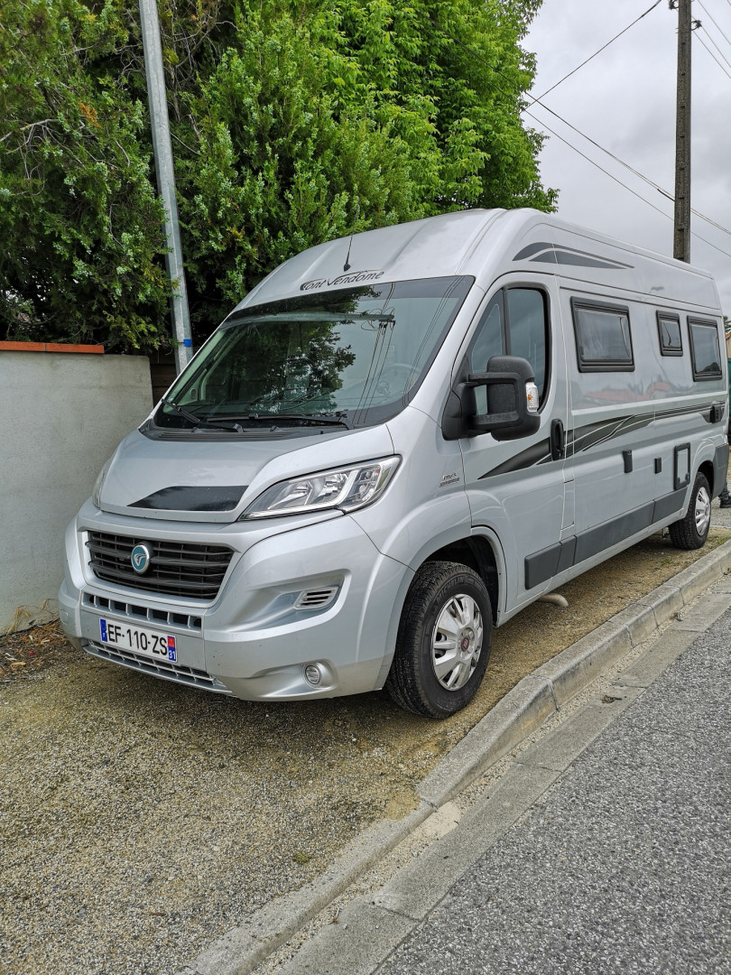 Location Camping-Car FOURGON LILLE