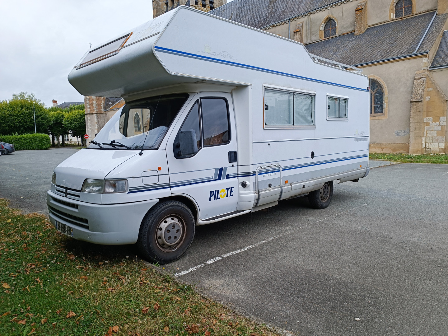 Location Camping-Car CAPUCINE LYON