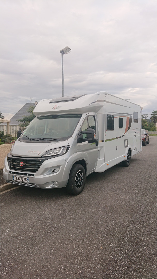 Location Camping-Car PROFILE AVIGNON