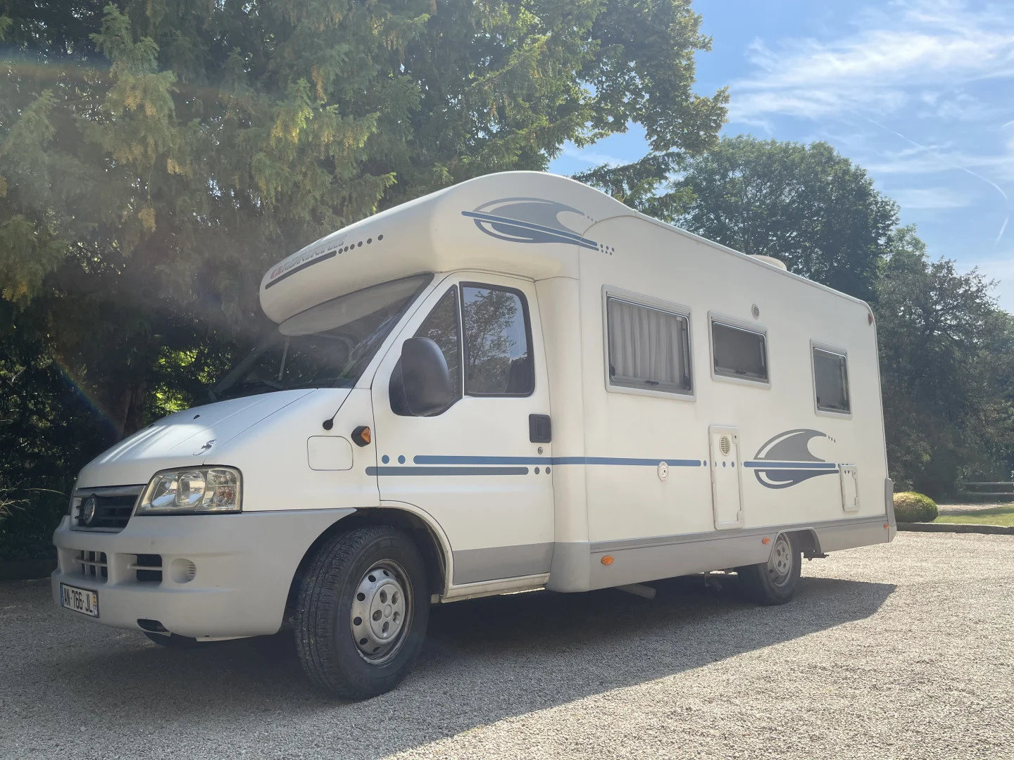 Location Camping-Car  Profilé Cannes