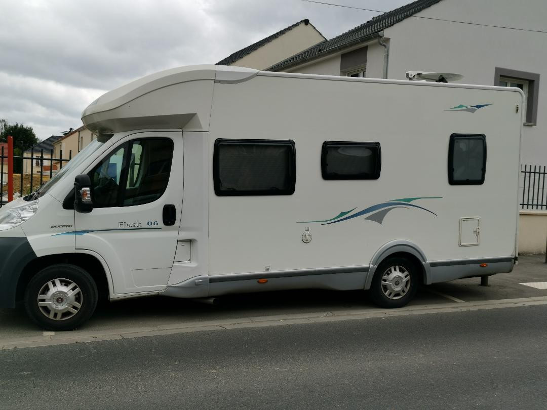 Location Camping-Car  Profilé Perpignan