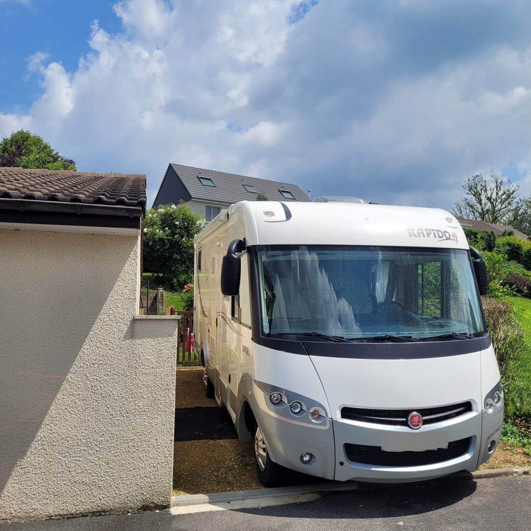 Location Camping-Car  Intégral LYON