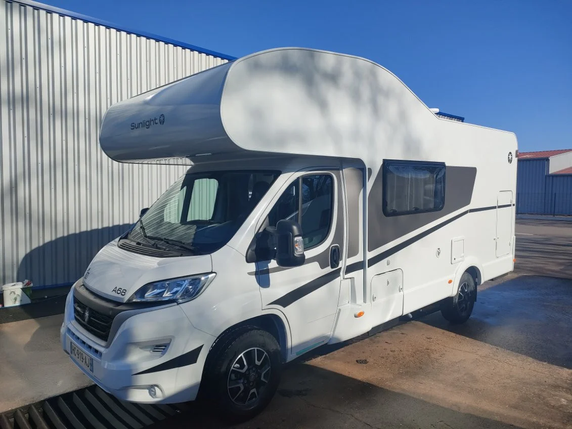 Location Camping-Car CAPUCINE BASTIA