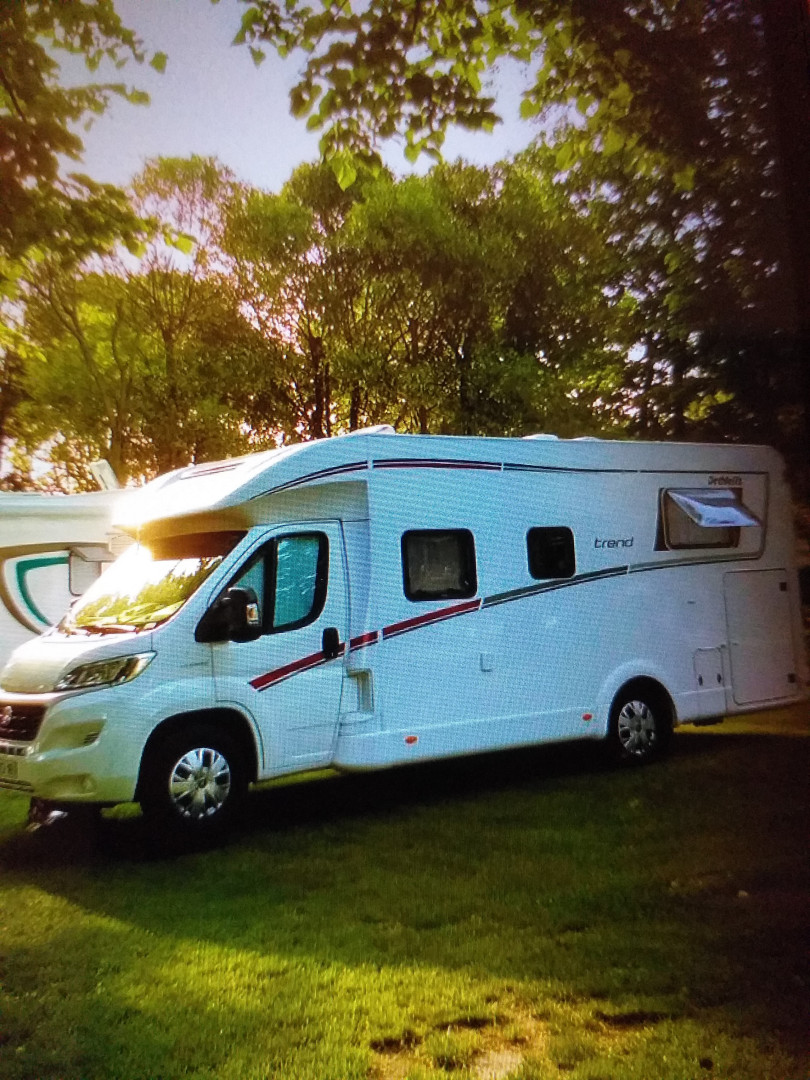 Location Camping-Car PROFILE AVIGNON