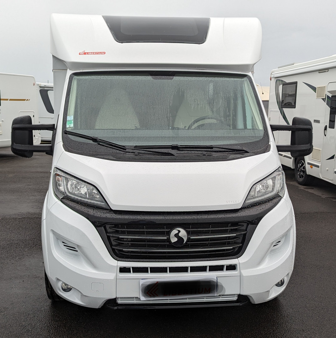 Location Camping-Car Profilé Rennes