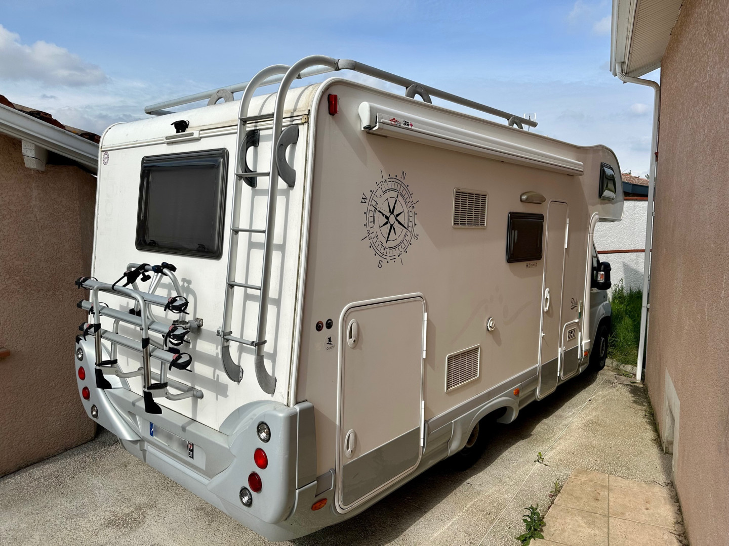 Location Camping-Car CAPUCINE BREST