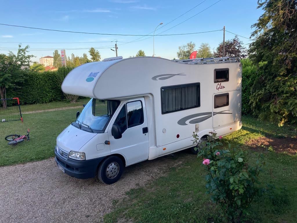 Location Camping-Car CAPUCINE Lyon