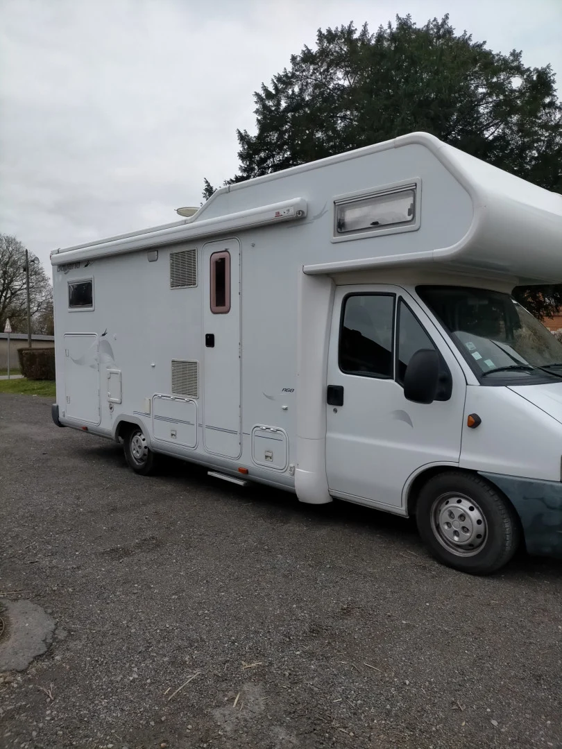 Location Camping-Car CAPUCINE  Perpignan