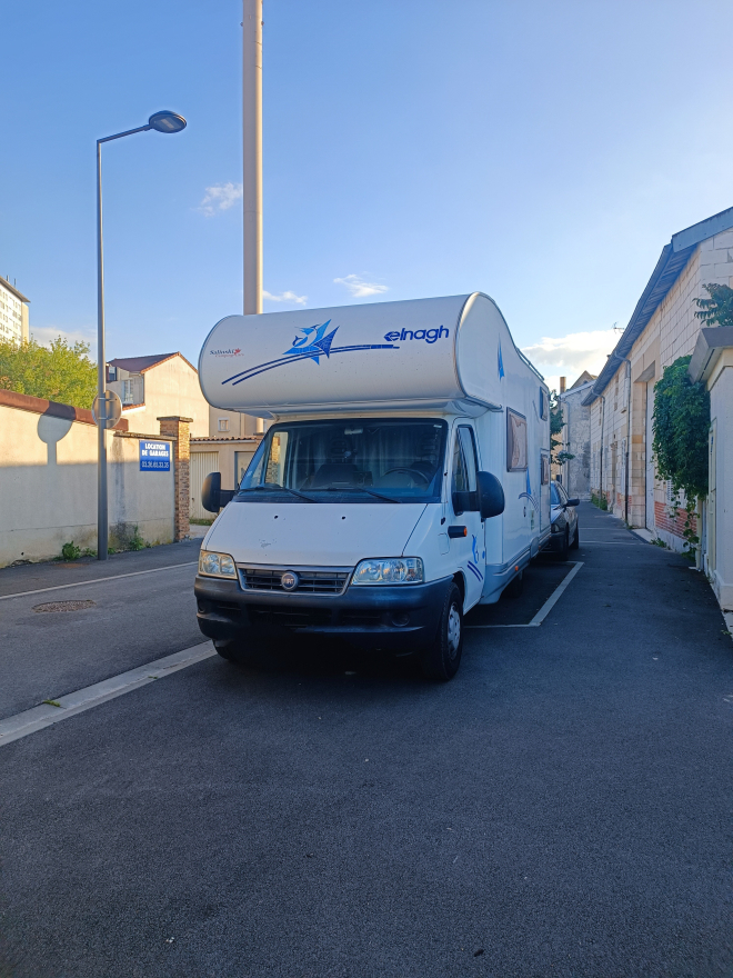 Location Capucine Nimes