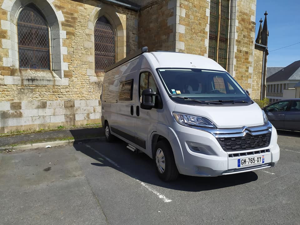 Location Camping-Car FOURGON BASTIA