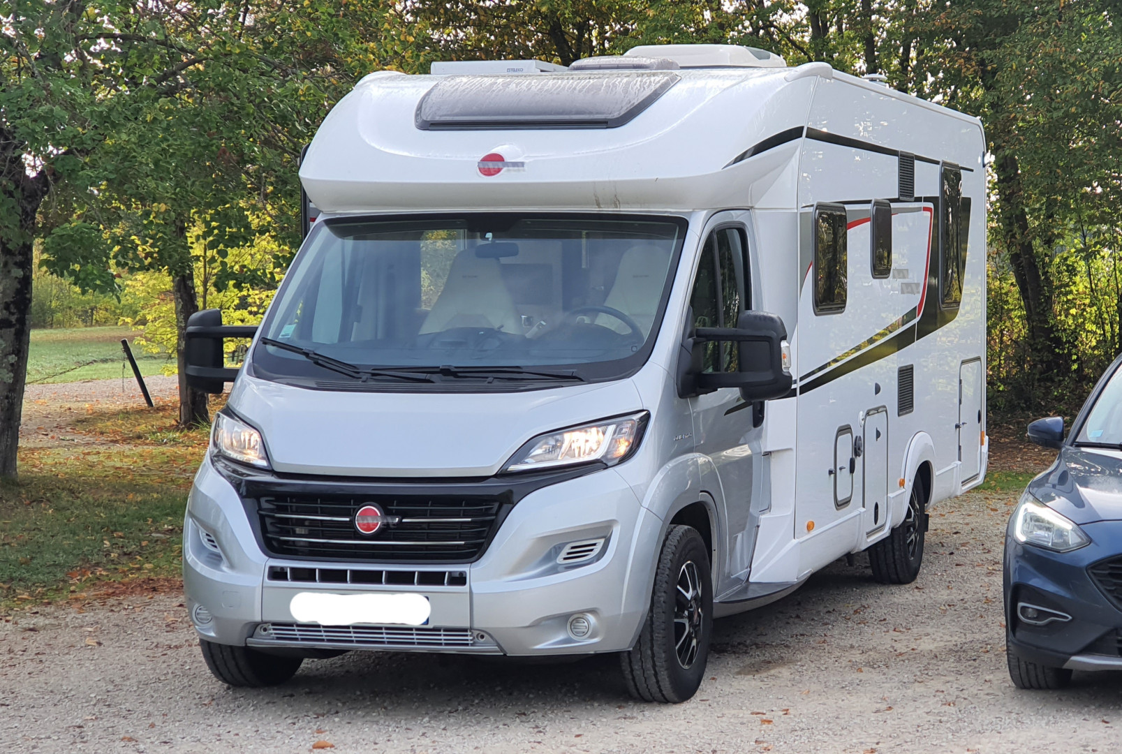 Location Camping-Car Profilé Lille