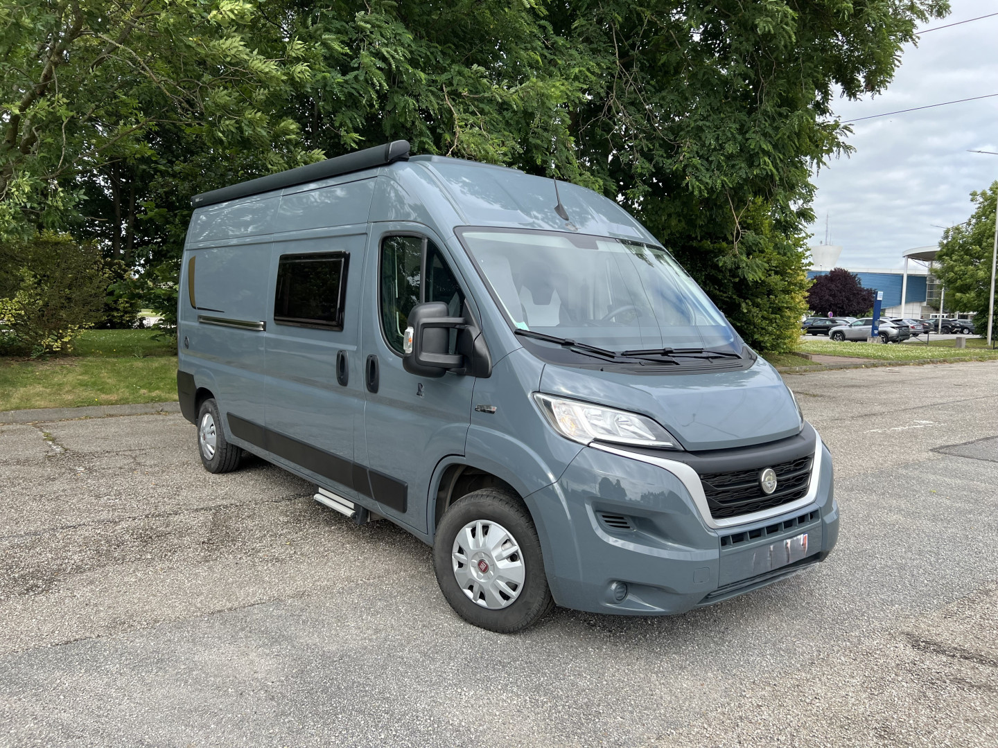 Location Camping-Car FOURGON AVIGNON