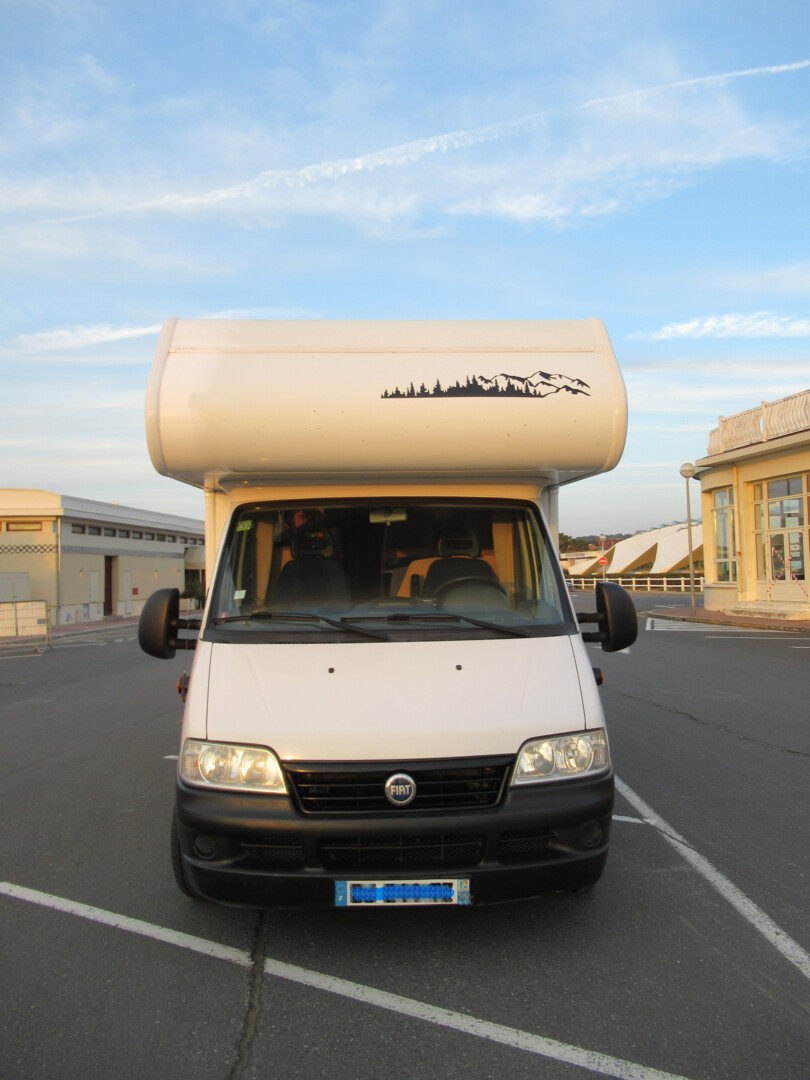 Location Camping-Car CAPUCINE  La Rochelle