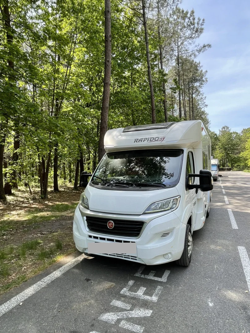 Location Camping-Car Profilé Paris