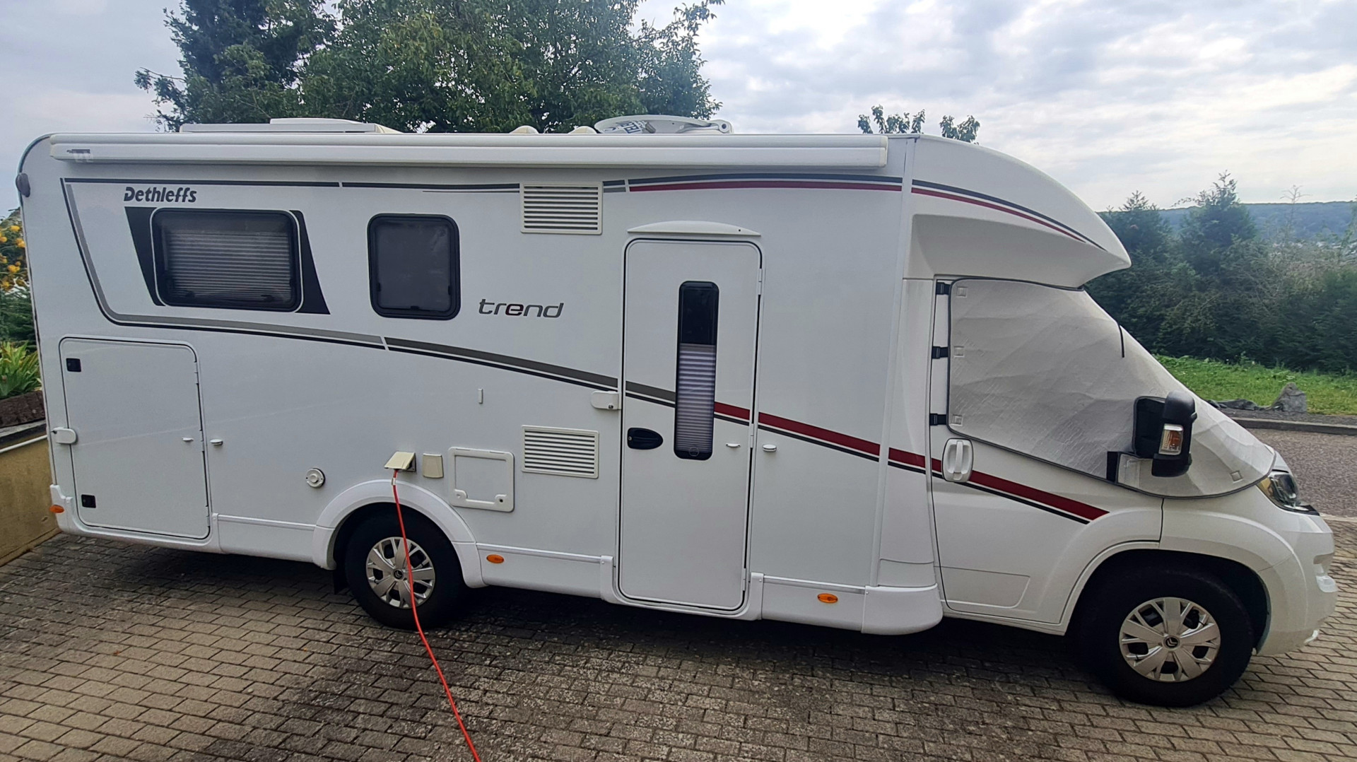 Location Camping-Car Profilé Rennes