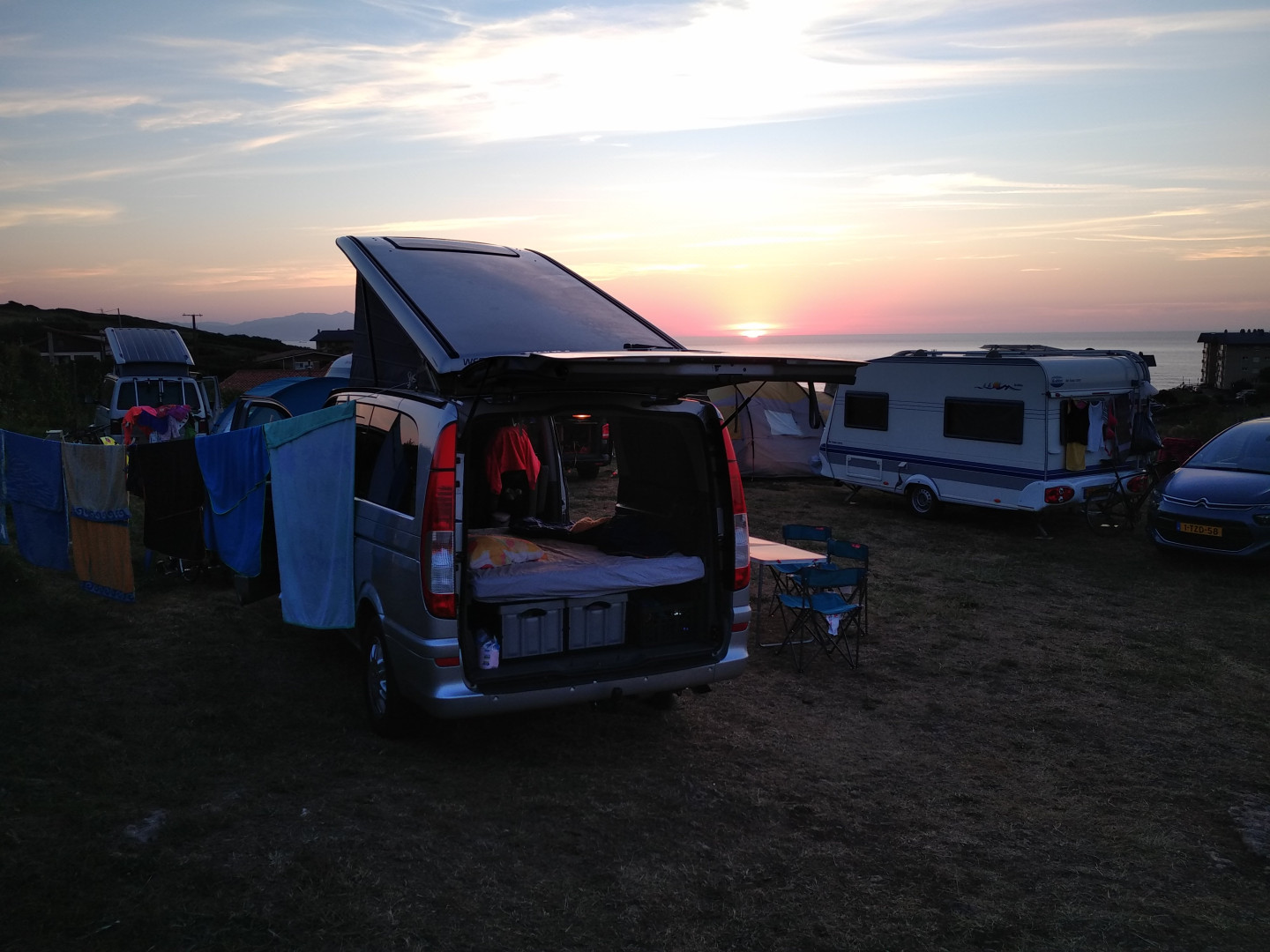 Location Camping-Car VAN Brest