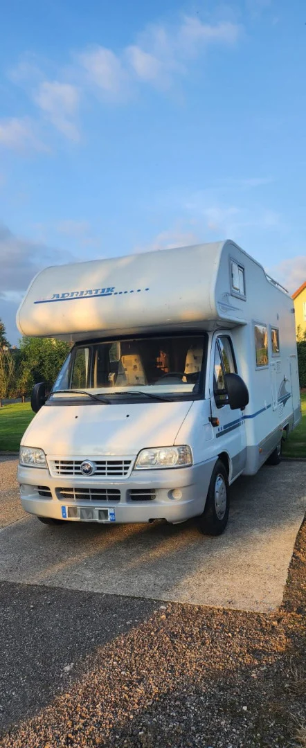 Location Camping-Car Capucine Marseille