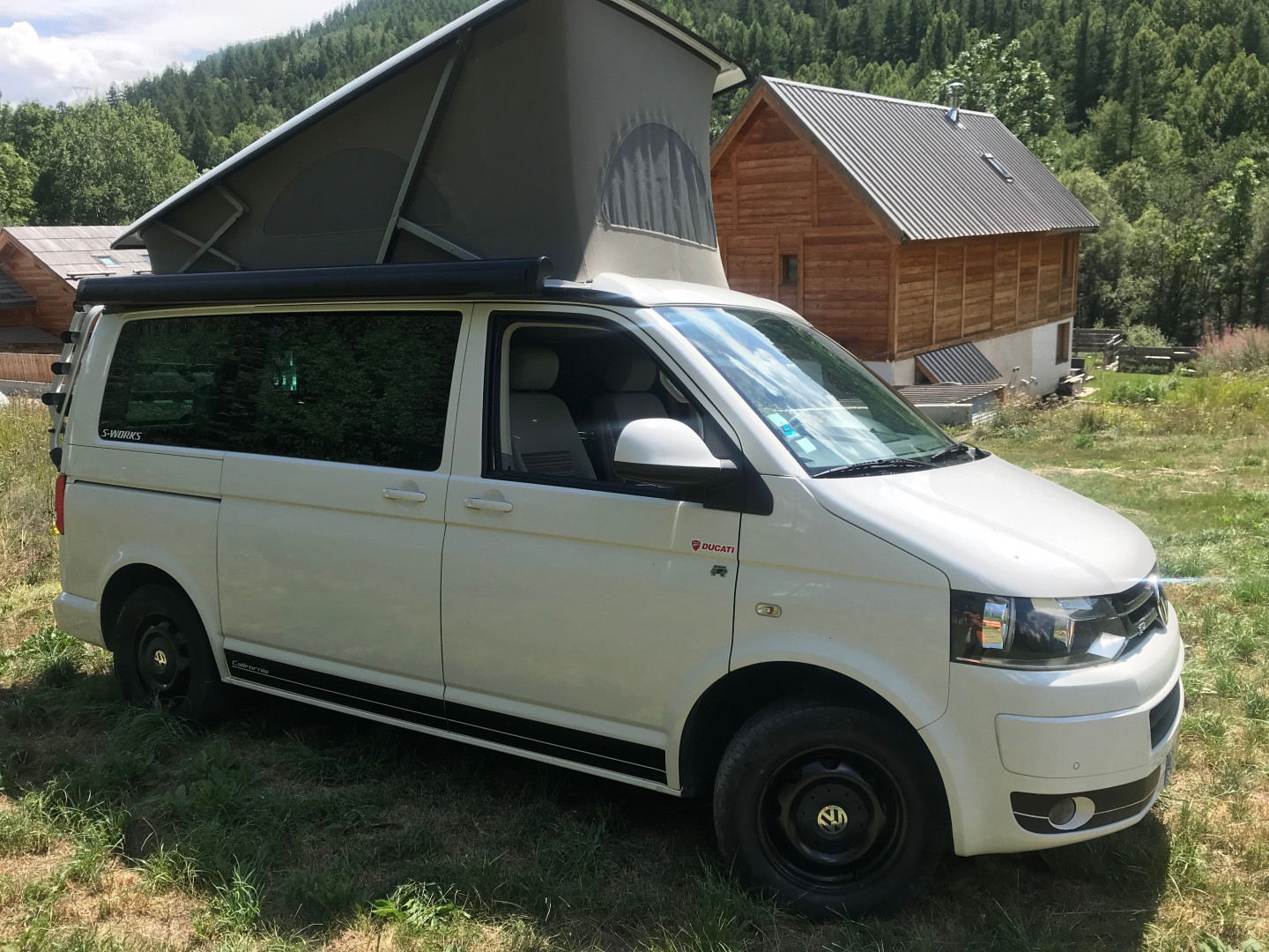 Location Camping-Car VAN Bordeaux