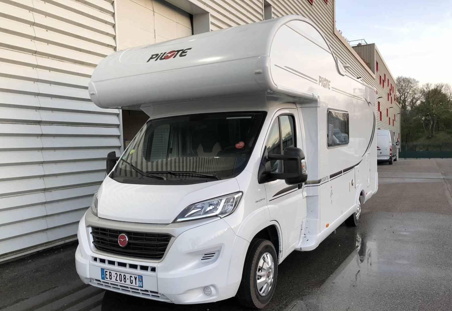 Location Camping-Car CAPUCINE Lille