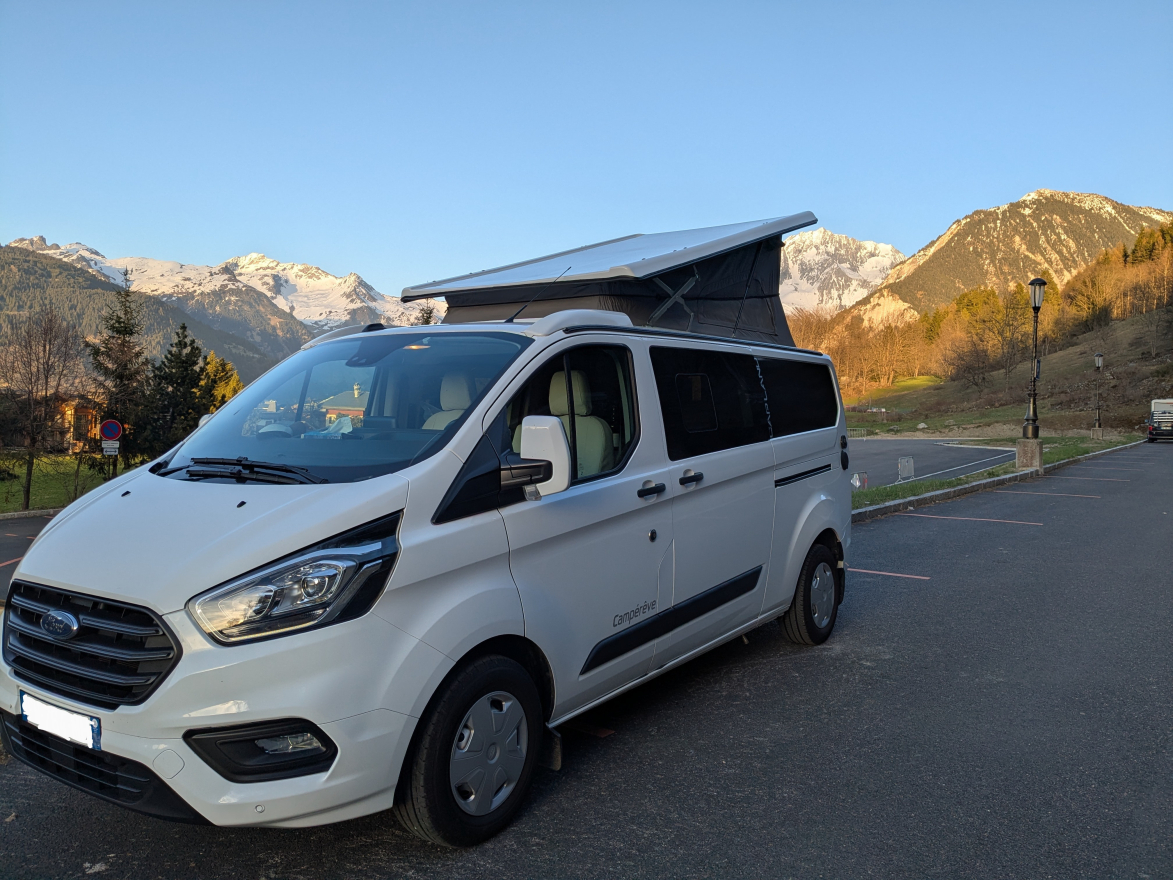 Location Camping-Car VAN Grenoble